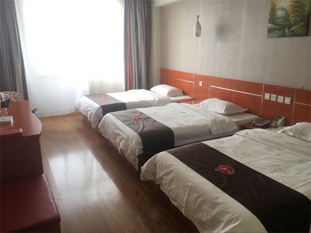Thank Inn Chain Hotel West Eleven Road Mall Linji Kültér fotó